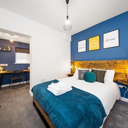 7 Bedroom House Ensuite Rooms, Fully Equipped Kitchen, Free Wifi, Tvs In All Rooms City Centre Close To A46 Inspire Homes Ковънтри Екстериор снимка