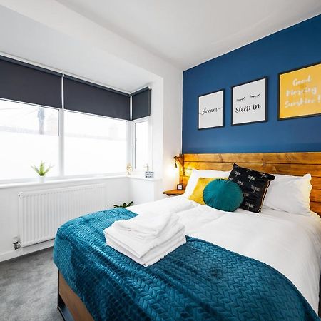 7 Bedroom House Ensuite Rooms, Fully Equipped Kitchen, Free Wifi, Tvs In All Rooms City Centre Close To A46 Inspire Homes Ковънтри Екстериор снимка