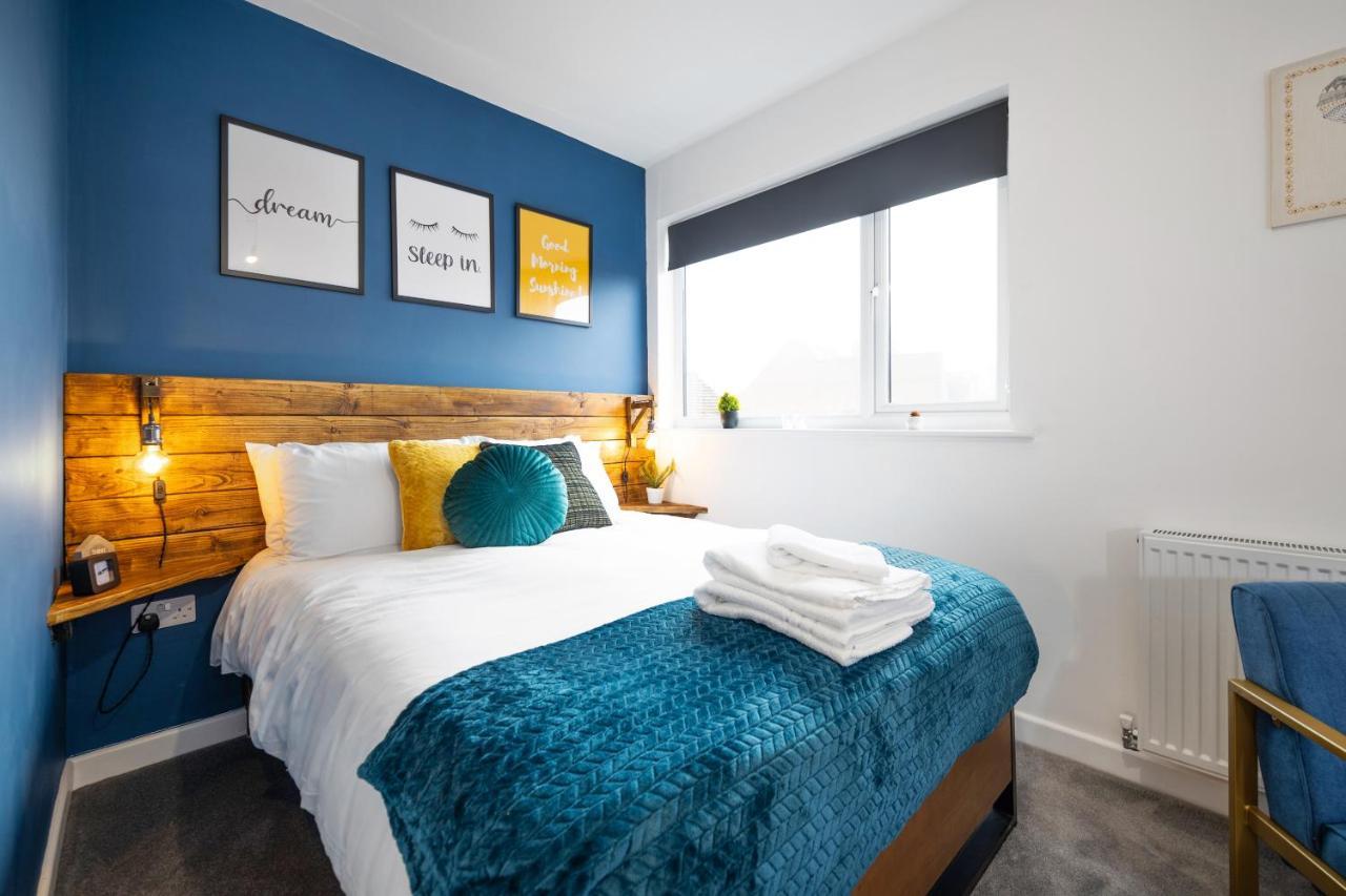 7 Bedroom House Ensuite Rooms, Fully Equipped Kitchen, Free Wifi, Tvs In All Rooms City Centre Close To A46 Inspire Homes Ковънтри Екстериор снимка
