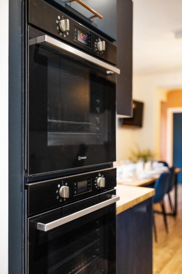 7 Bedroom House Ensuite Rooms, Fully Equipped Kitchen, Free Wifi, Tvs In All Rooms City Centre Close To A46 Inspire Homes Ковънтри Екстериор снимка