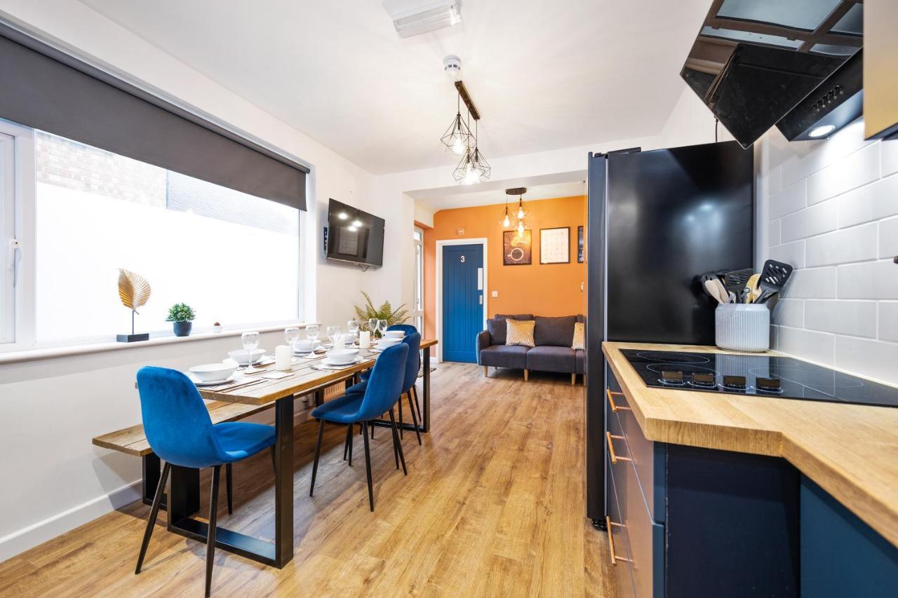 7 Bedroom House Ensuite Rooms, Fully Equipped Kitchen, Free Wifi, Tvs In All Rooms City Centre Close To A46 Inspire Homes Ковънтри Екстериор снимка